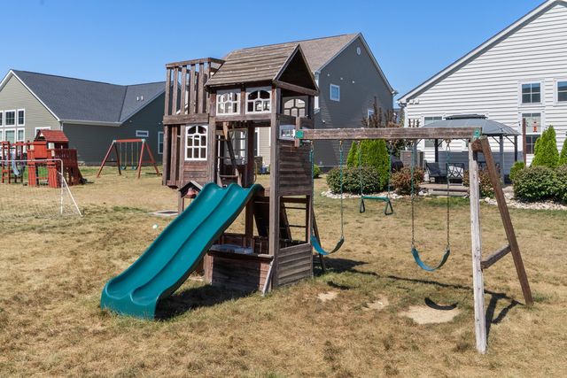 7326 Lilac Hill Drive, Plain City, OH 43064