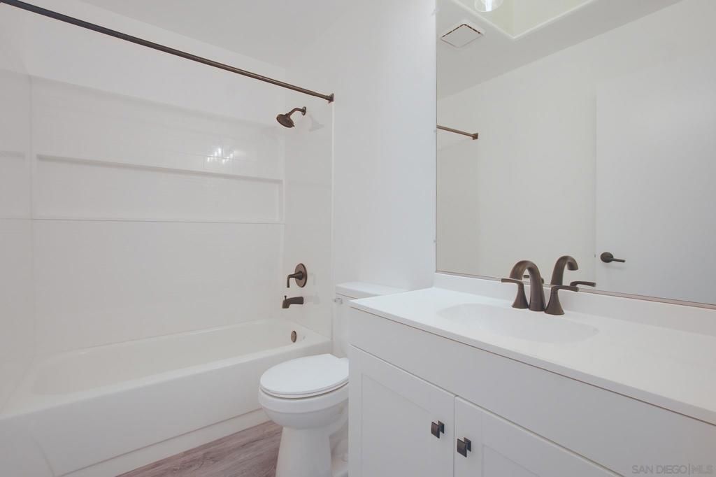 Image 18 of property listing at 1402 Hancock Cir, San Jacinto, CA 92583