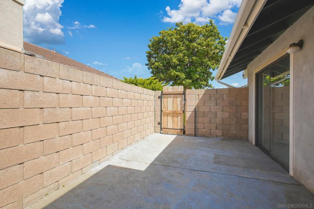 Image 21 of property listing at 1402 Hancock Cir, San Jacinto, CA 92583