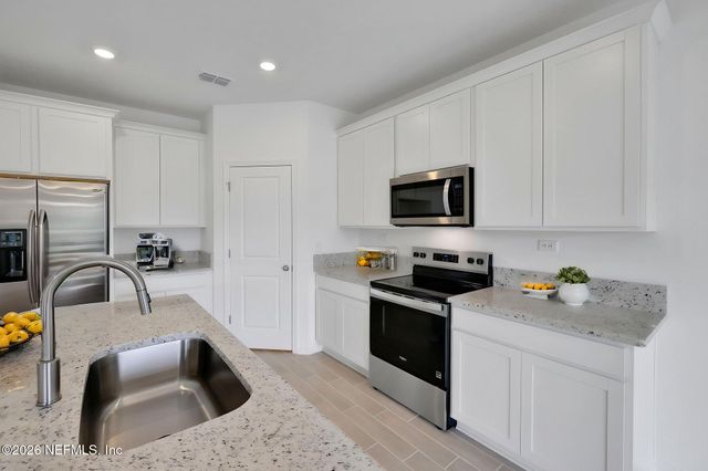 3647 BELSTEAD Way, Orange Park, FL 32065