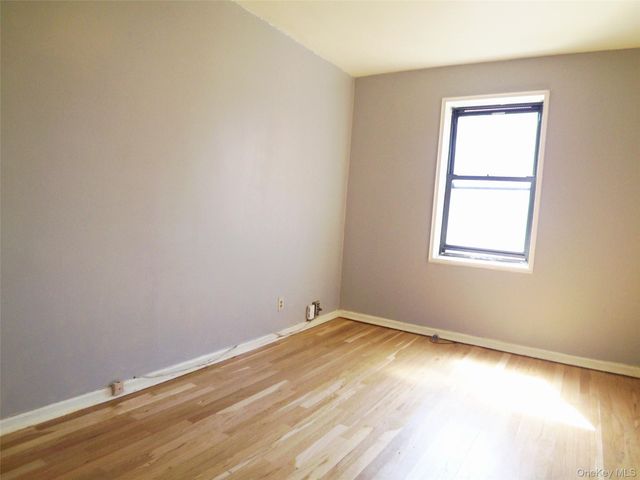 1 Fisher Drive 520, Mount Vernon, NY 10552
