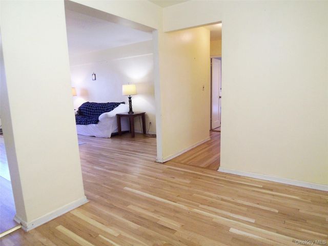 1 Fisher Drive 520, Mount Vernon, NY 10552