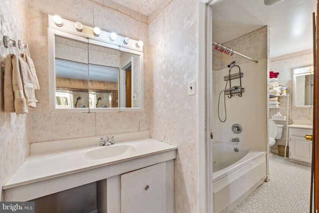 7835 MIDIS PL, Philadelphia, PA 19153