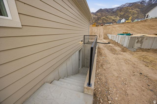 129 S 940 E, Santaquin, UT 84655