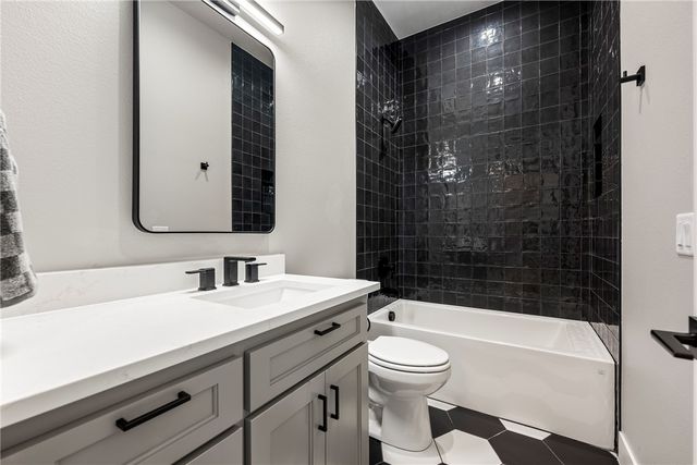 3601 SW Array Avenue, Bentonville, AR 72713