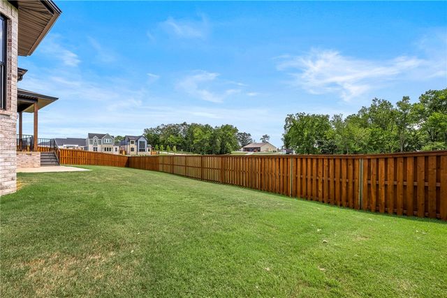 3601 SW Array Avenue, Bentonville, AR 72713