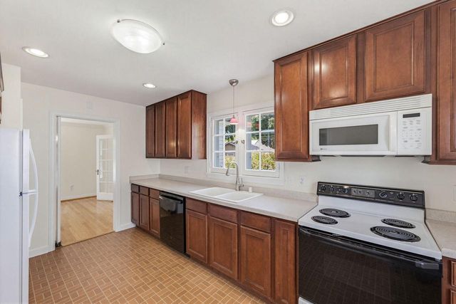 3045 N 79th STREET, Milwaukee, WI 53222