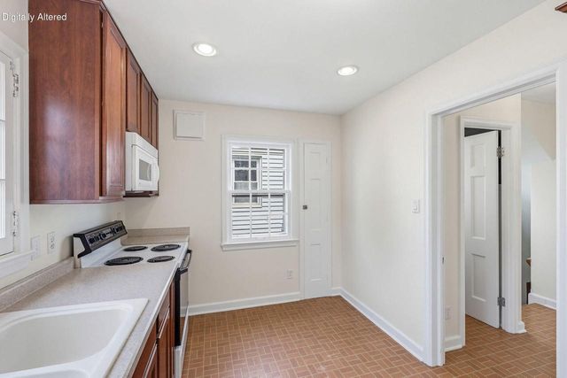 3045 N 79th STREET, Milwaukee, WI 53222