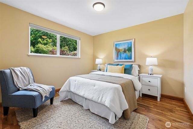 11746 22nd Avenue NE, Seattle, WA 98125