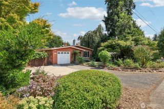 11746 22nd Avenue NE, Seattle, WA 98125