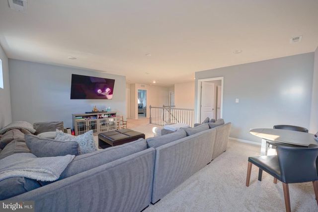 65 WESTMONT DR, Medford, NJ 08055