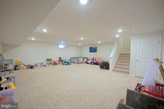 65 WESTMONT DR, Medford, NJ 08055