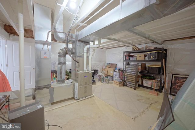 65 WESTMONT DR, Medford, NJ 08055