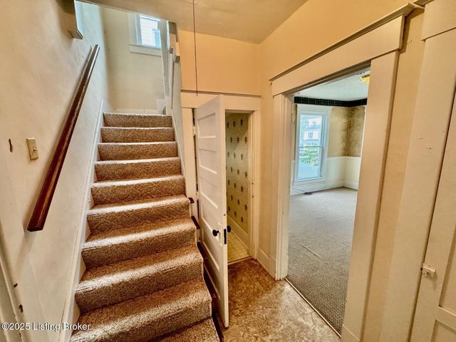 309 E Main St, Springfield, KY 40069