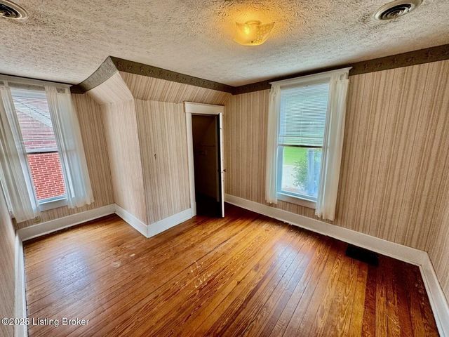 309 E Main St, Springfield, KY 40069