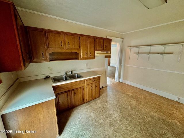 309 E Main St, Springfield, KY 40069