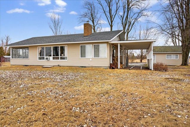 233 Hunter Road North, Alburgh, VT 05440