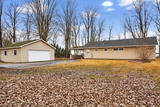 233 Hunter Road North, Alburgh, VT 05440