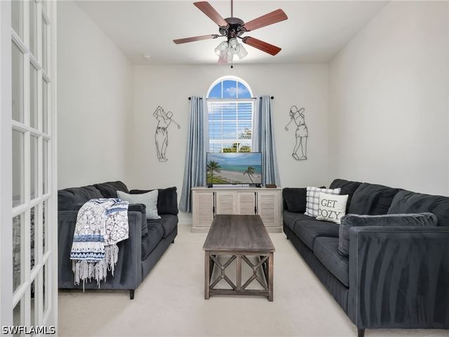 6096 Dogleg DR, Naples, FL 34113