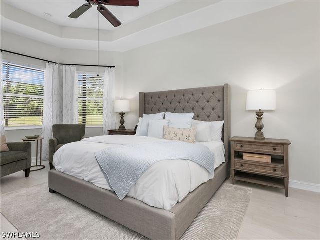 6096 Dogleg DR, Naples, FL 34113