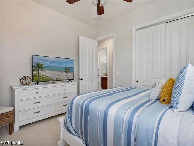 6096 Dogleg DR, Naples, FL 34113