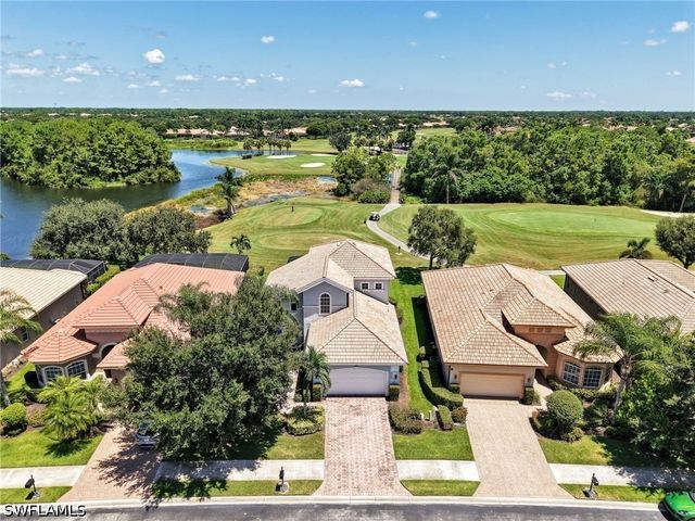 6096 Dogleg DR, Naples, FL 34113