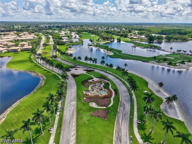 6096 Dogleg DR, Naples, FL 34113