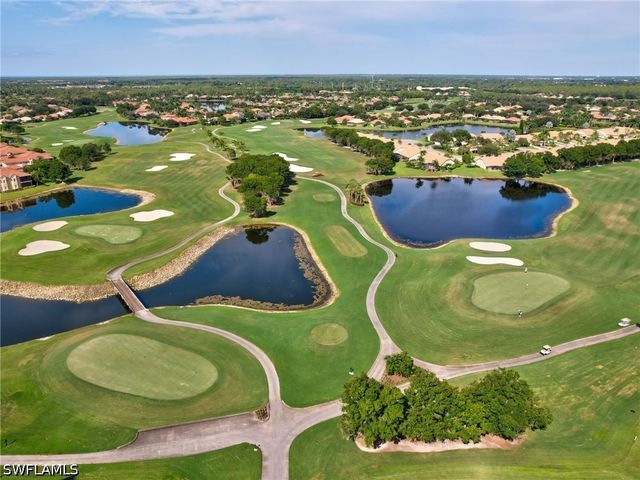 6096 Dogleg DR, Naples, FL 34113