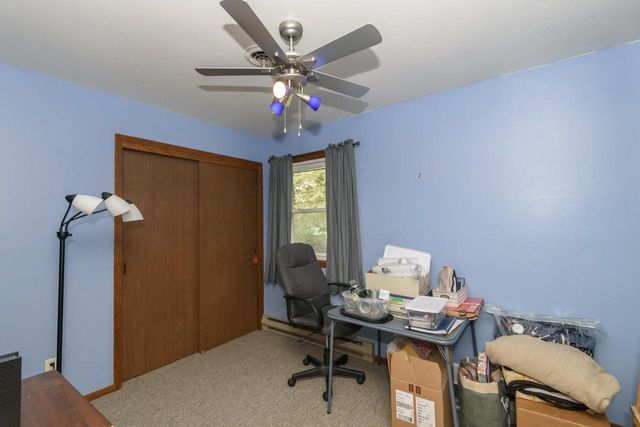 W229 Golden Lake Park CIRCLE, Oconomowoc, WI 53066