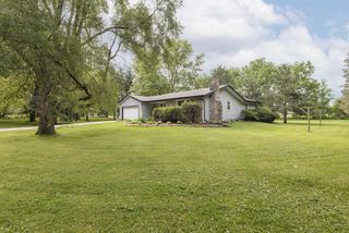 W229 Golden Lake Park CIRCLE, Oconomowoc, WI 53066