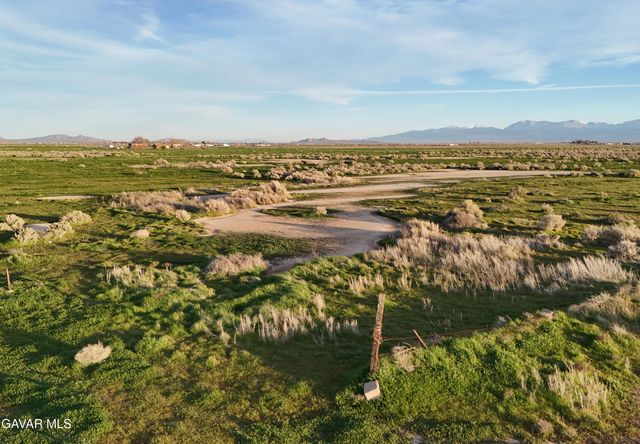 45th St E, Lancaster, CA 93535