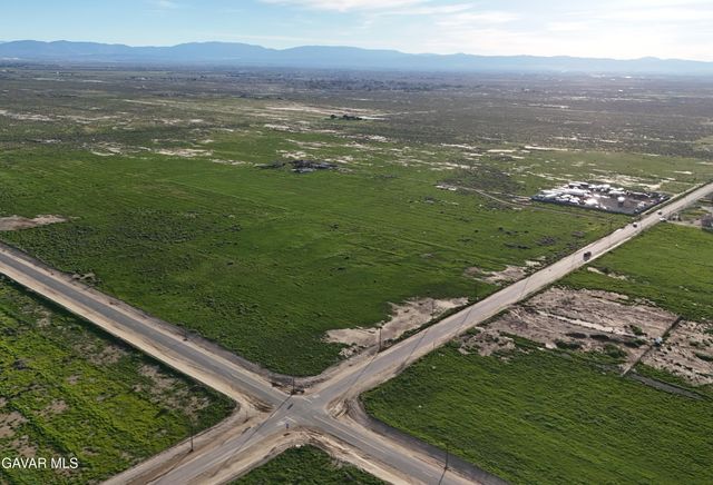 45th St E, Lancaster, CA 93535