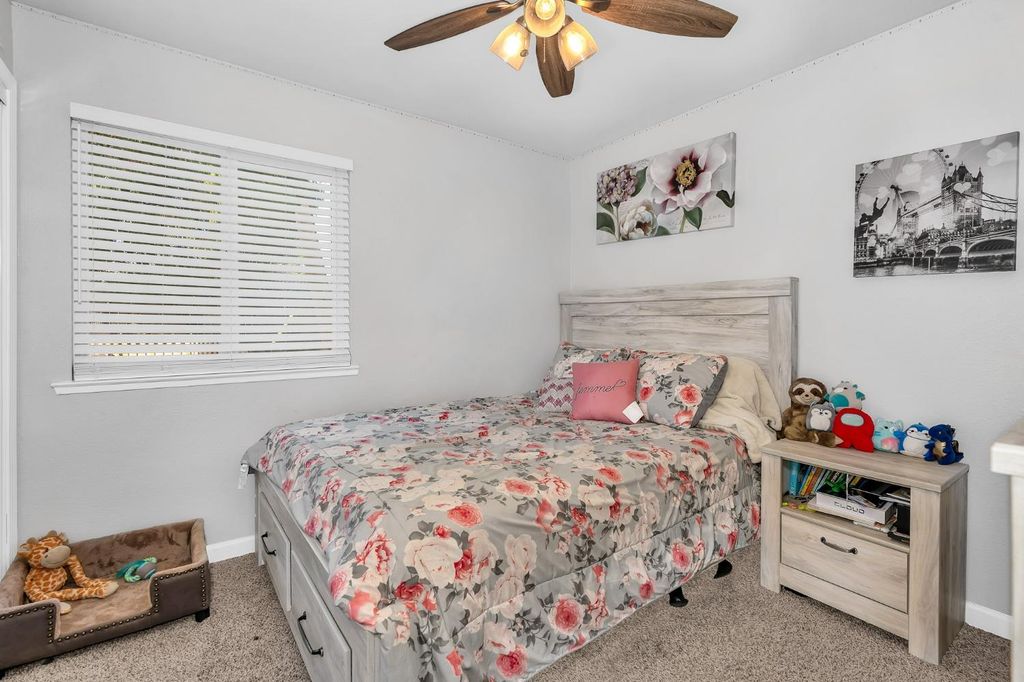 Image 16 of property listing at 27141 San Jose Avenue, Madera, CA 93637