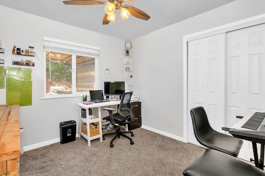 Image 21 of property listing at 27141 San Jose Avenue, Madera, CA 93637