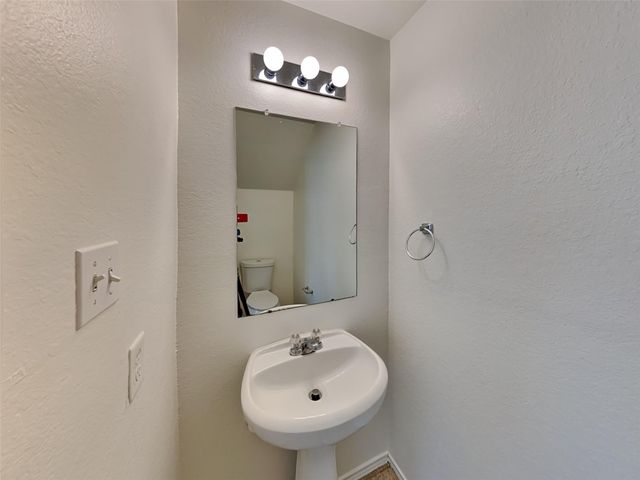 1115 Desert Oasis Lane, Rosenberg, TX 77471