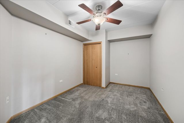 11525 Settlers Pond Way 1D, Orland Park, IL 60467