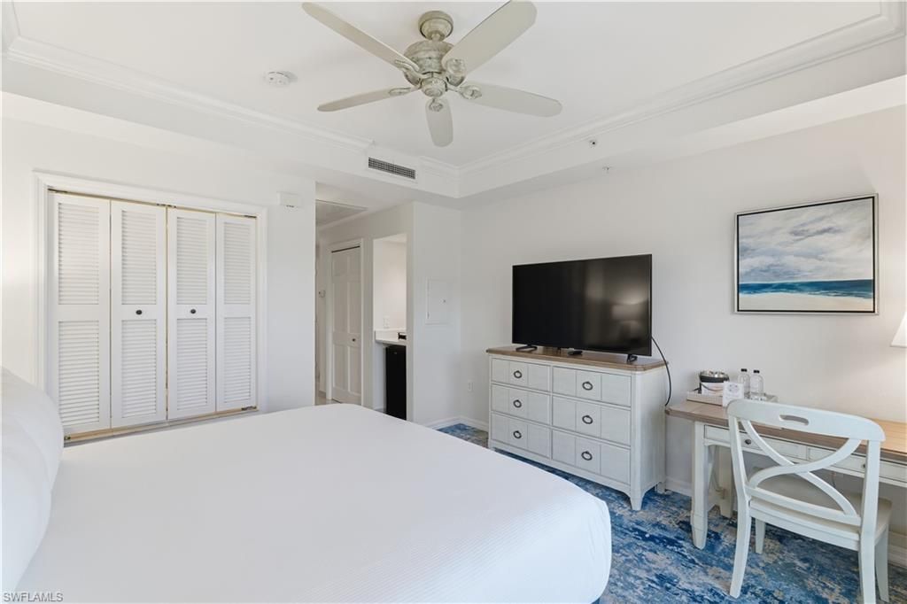 221 9th ST S 403, NAPLES, FL 34102 — photo 3