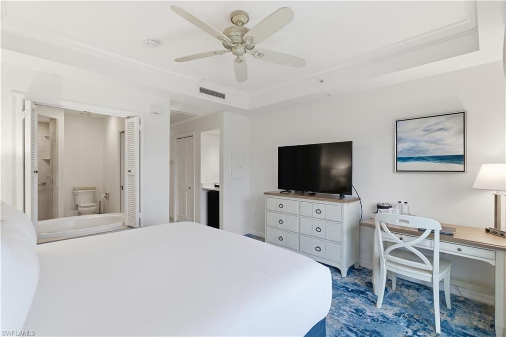 221 9th ST S 403, NAPLES, FL 34102 — photo 4