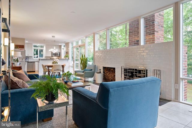 2300 KIMBRO ST, Alexandria, VA 22307