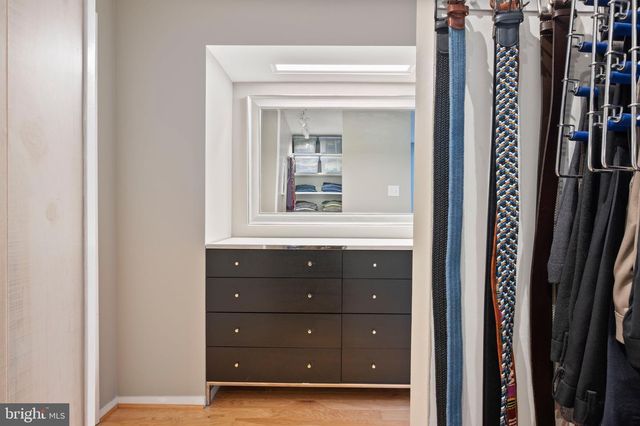 2300 KIMBRO ST, Alexandria, VA 22307