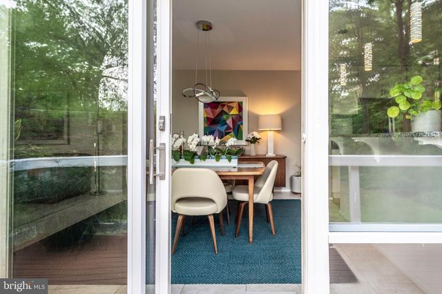 2300 KIMBRO ST, Alexandria, VA 22307