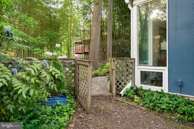 2300 KIMBRO ST, Alexandria, VA 22307