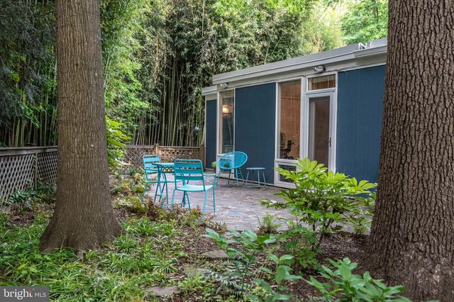 2300 KIMBRO ST, Alexandria, VA 22307