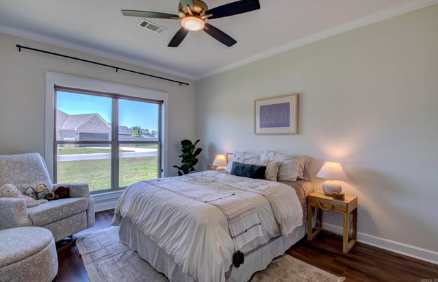 15 River Cliff Drive, Mayflower, AR 72106