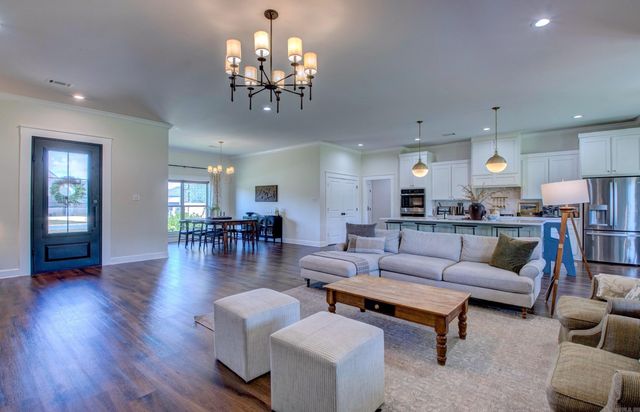 15 River Cliff Drive, Mayflower, AR 72106