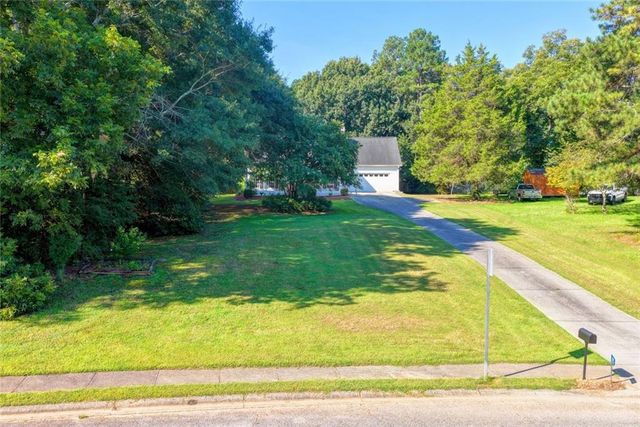 85 Cypress Place, Winder, GA 30680