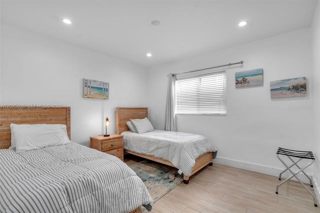821 Harrison Street, Hollywood, FL 33019