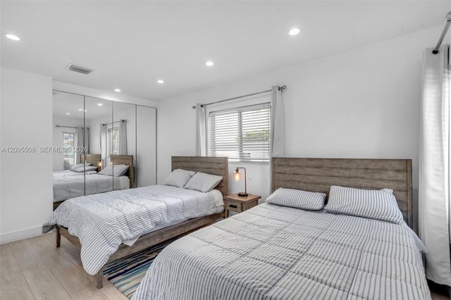 821 Harrison Street, Hollywood, FL 33019