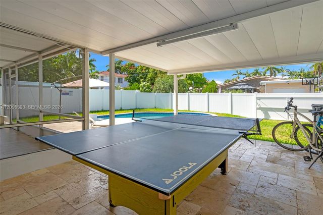 821 Harrison Street, Hollywood, FL 33019