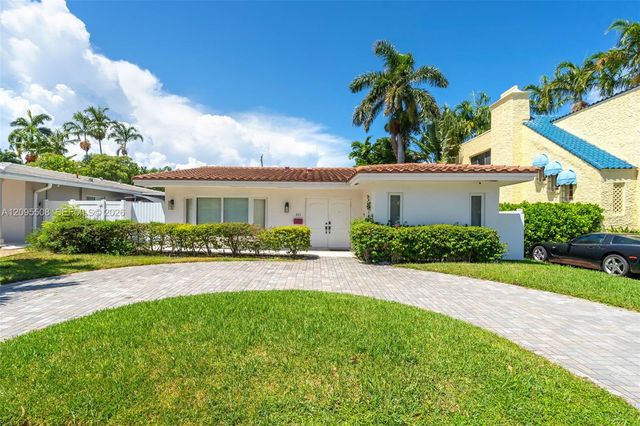 821 Harrison Street, Hollywood, FL 33019